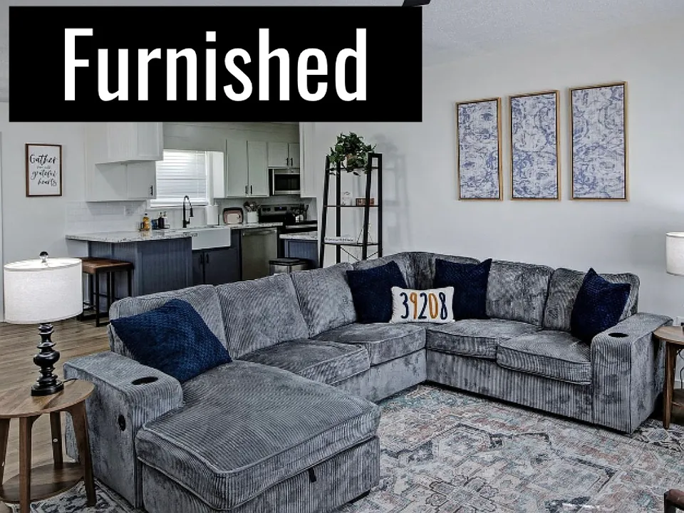 124 Hill Cir
