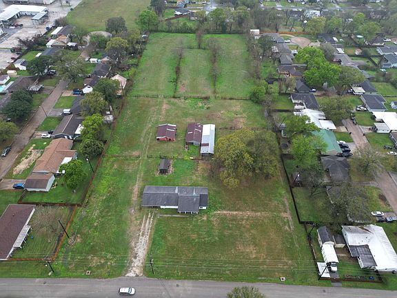 3rd image of 1420 S 29th St