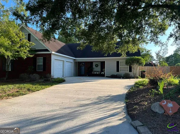 148 Knights Brg, Warner Robins, GA 31093