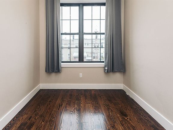 004_1863Bleecker_Unit2L-11