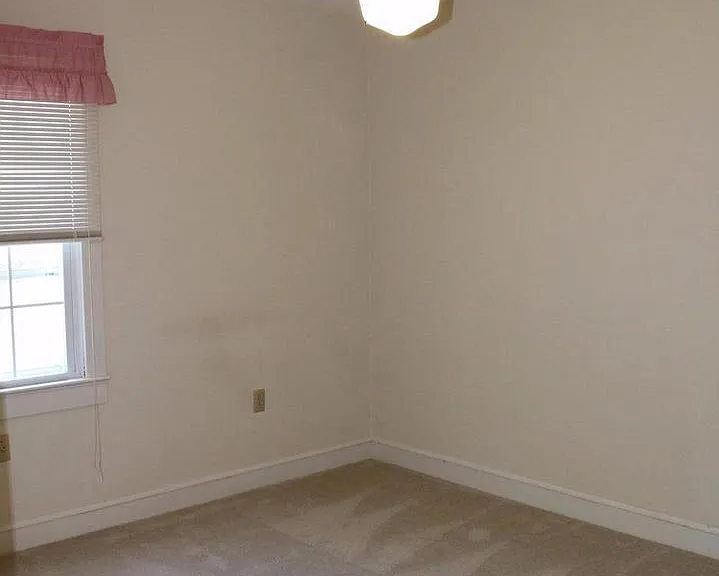6031 Rosedale Dr — Photo 13