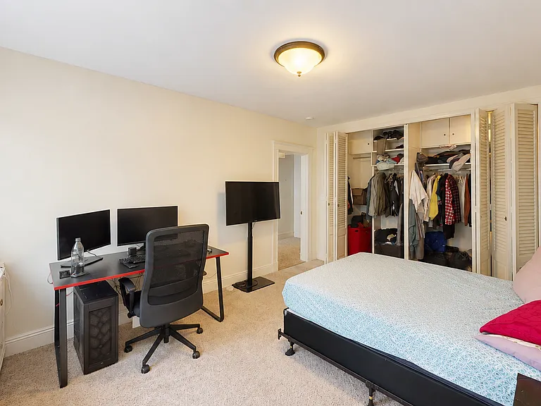 70 Winchester St #2 — Photo 8