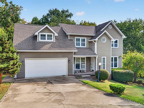 4th image of 8014 Woodstone Dr