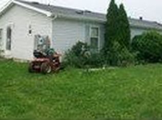 18719 W 3b Rd, Walkerton, IN 46574