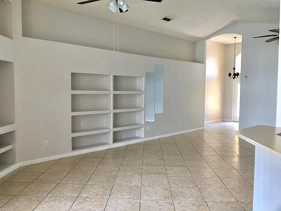 5th image of 6715 Bouganvillea Crescent Dr