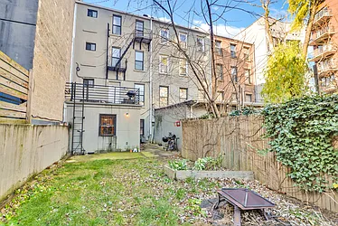 Rented by Brownstone Property Group