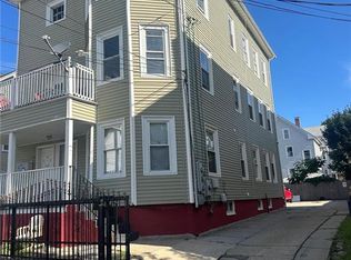 163 Wendell St, Providence, RI 02909
