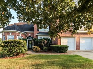 6371 Mountain Ridge Cir, Sugar Hill, GA 30518