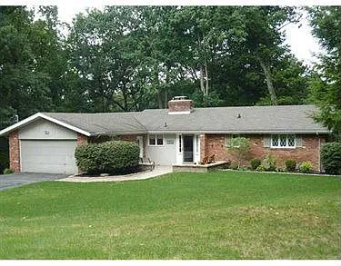 2280 Meadow Rd photo 1