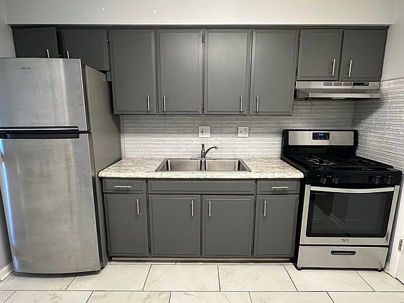 2nd image of 8805 Dee Rd APT 1N