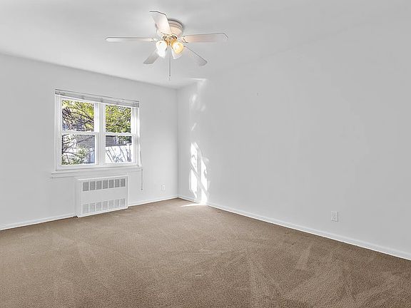 3rd image of 3012 72nd St