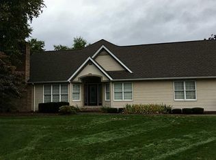 5221 Wolf Run Village Ln, Erie, PA