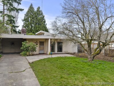 7681 N Albina Ave, Portland, OR, 97217