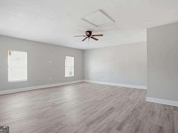 4th image of 5420 Forest Downs Cir