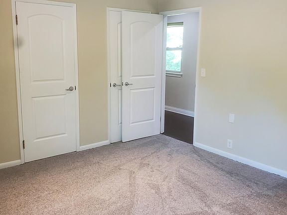 5th image of 208 Kessler Boulevard East Dr