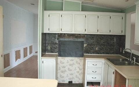 2nd image of 413 Earnhardt Dr