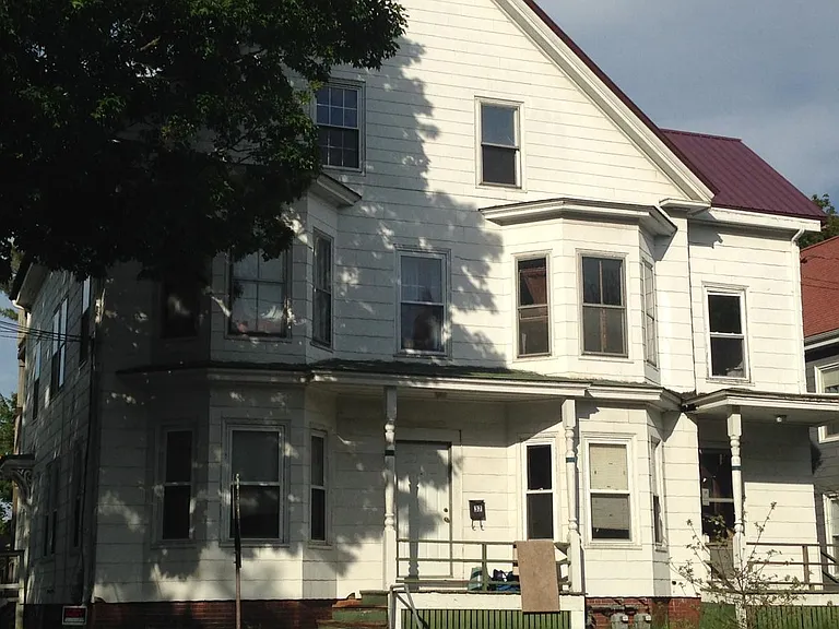 Payson St — Photo 2