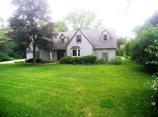 2505 Eastwood Ln, Brookfield, WI 53005