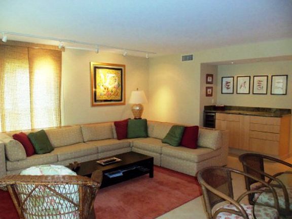 3rd image of 2300 Gulf Blvd Unit 301