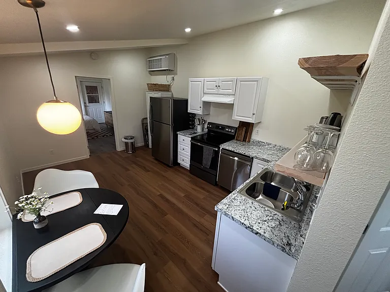 1277 Saddle Ridge Rd — Photo 6