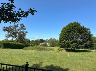 1 Spring Hill Rd, Dartmouth, MA 02747