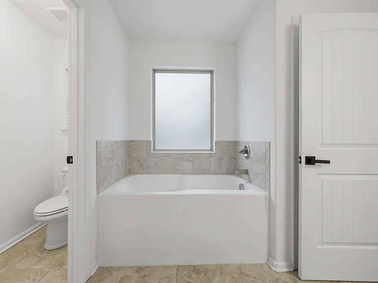 202 Shady Oaks Way — Photo 11