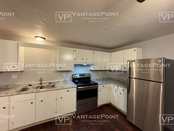 2nd image of 1028 Moraine Way #5