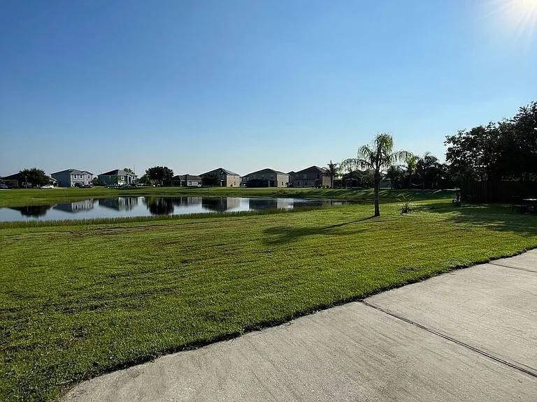2317 Walnut Canyon Dr — Photo 24