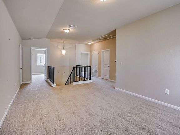 3rd image of 621 Carly Ann Ln