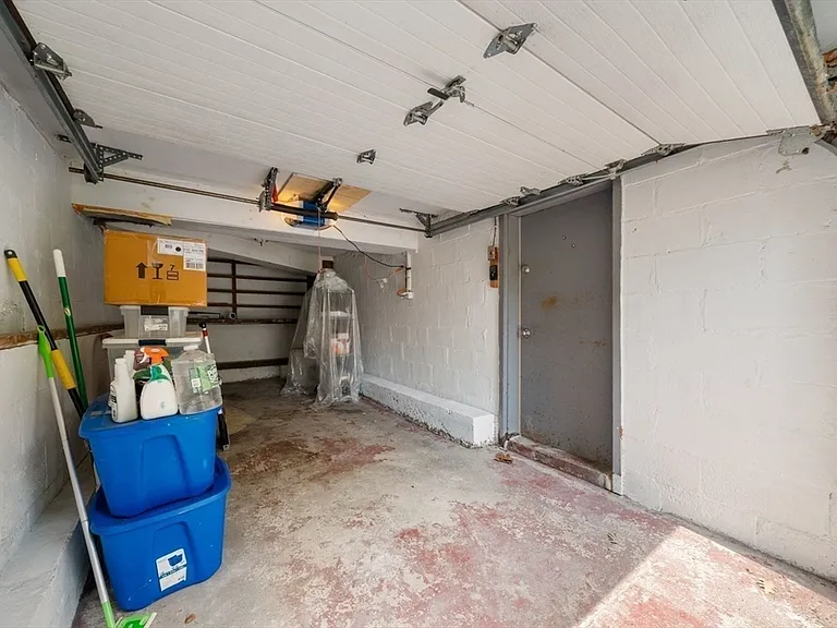 31 Braeburn Rd — Photo 30