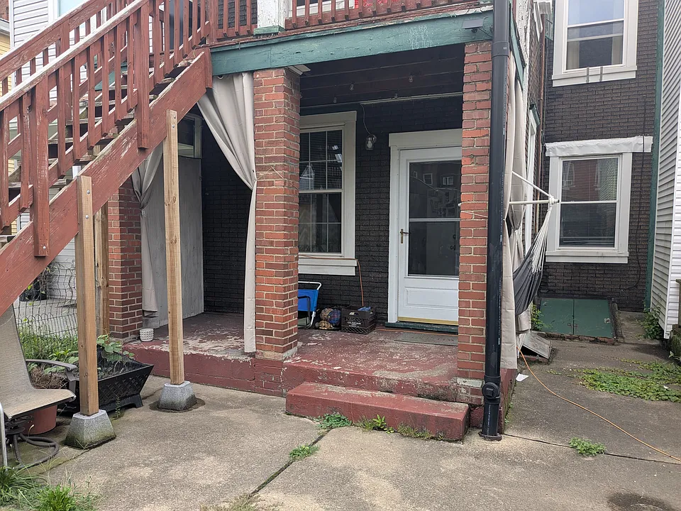 213 Taylor St #1