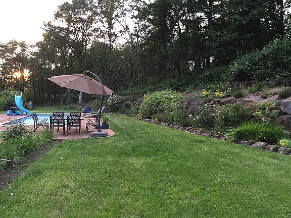 3rd image of 30221 SW Riverwood Dr