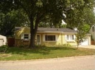 6947 Cooper Rd, Lansing, MI 48911
