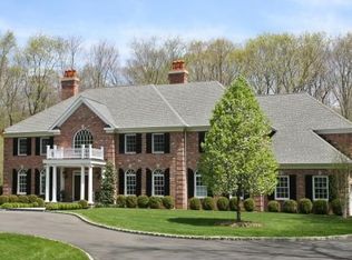 211 Weston Rd, Weston, CT 06883