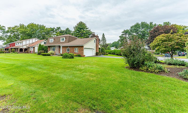 3rd image of 345 Dolan Drive