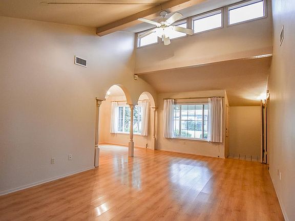 3rd image of 1901 Leslie Dr APT C