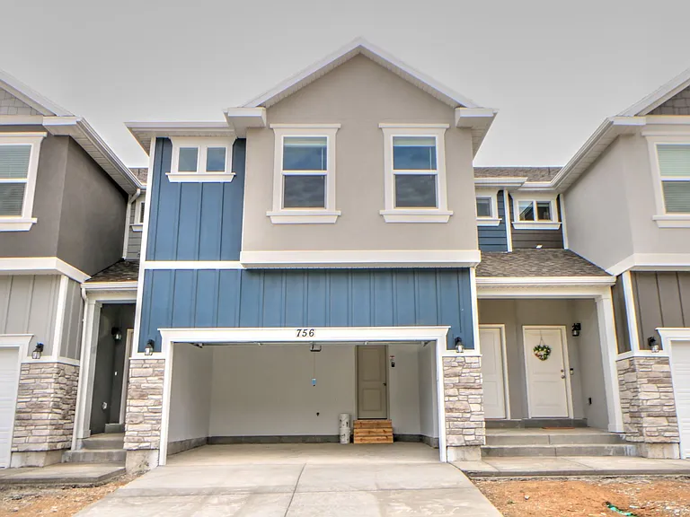 756 N Old Fort Dr — Photo 2