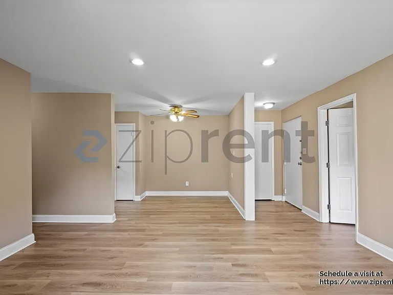 1022 Sandlin Pl #D — Photo 5