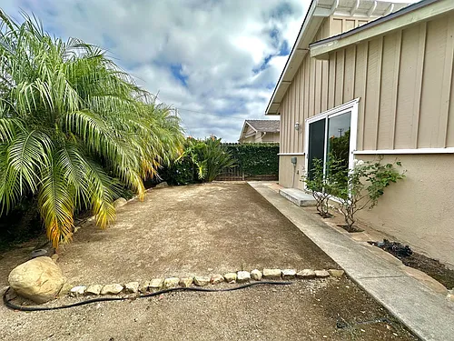 5177 San Simeon Dr Photo 1