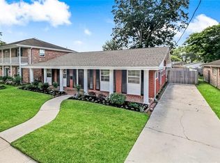 184 Macque Dr, Harahan, LA 70123