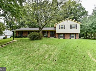 1322 Deep Run Ln, Reston, VA 20190