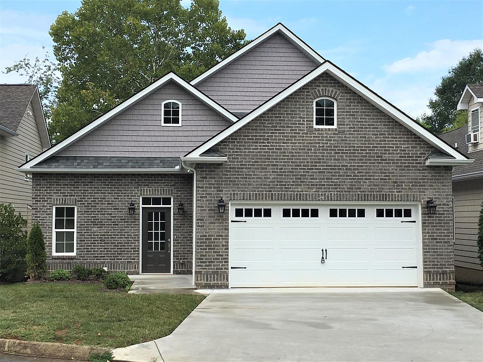 1st image of 949 Gothic Manor Way