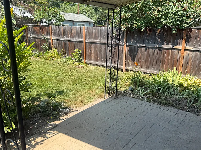 623 N Boyer Ave — Photo 14