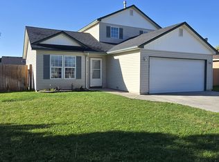 1513 W Dakota Loop, Nampa, ID 83686