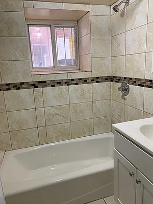 Rented by Page Real Estate | media 48