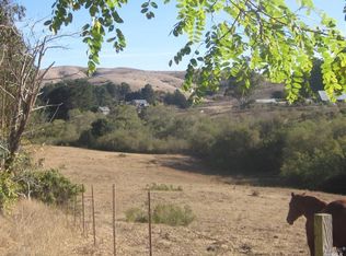 151 Mesa Rd, Point Reyes Station, CA 94956