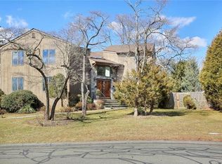 14 Deer Run, Rye Brook, NY 10573
