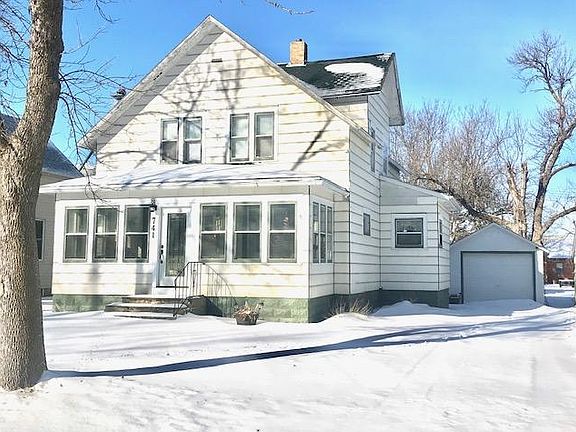 2nd image of 741 3rd Ave