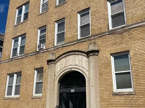 154 Kensington Avenue image 1 of 6