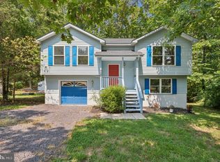 728 Lakeview Pkwy, Locust Grove, VA 22508